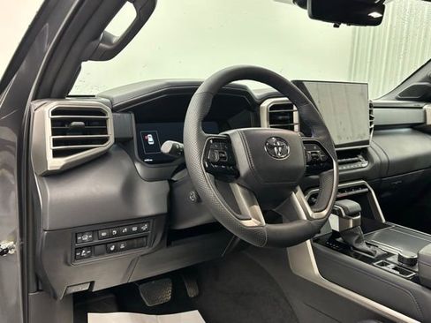 Used 2026 Toyota Sequoia Platinum w/ Tow Technology Package AWD/4WD image 21