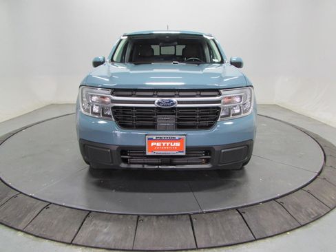 Used 2022 Ford Maverick Lariat w/ Lariat Luxury Package FWD image 2