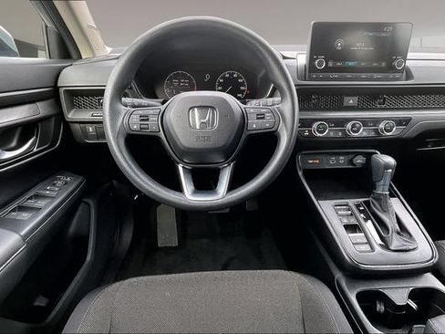 Used 2024 Honda CR-V EX image 8