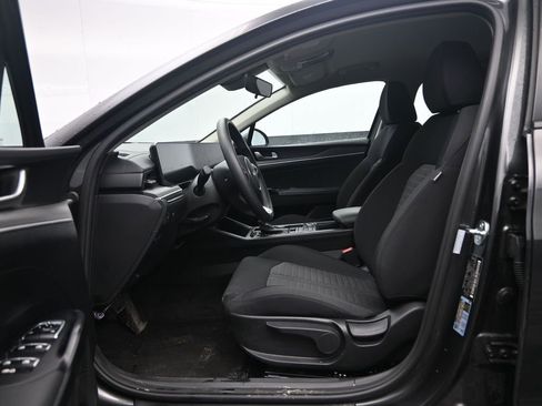 Used 2025 Kia K5 LXS image 26