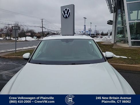 Used 2019 Volkswagen Tiguan SE image 25