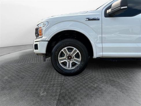 Used 2018 Ford F150 XLT w/ Equipment Group 302A Luxury image 14