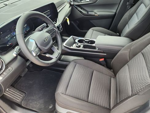 New 2026 Chevrolet Equinox LT w/ Midnight Edition FWD image 11