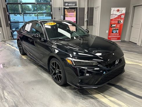 Used 2022 Honda Civic Sport Touring image 1