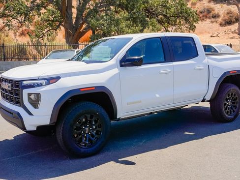 New 2026 GMC Canyon Elevation w/ Technology Package RWD image 3