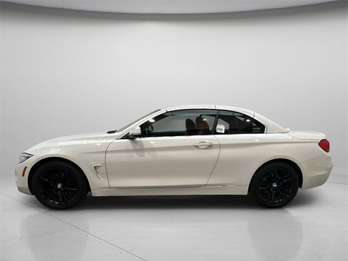 Used 2017 BMW 430i xDrive Convertible image 2