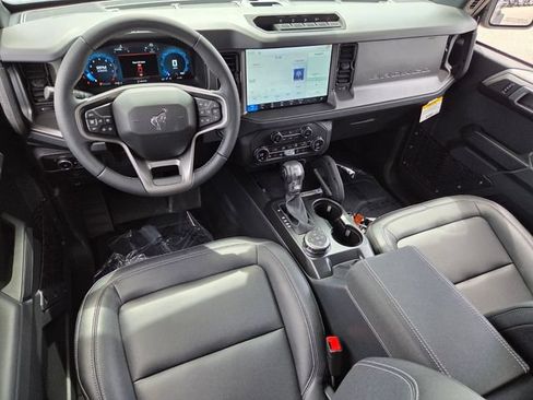 New 2026 Ford Bronco Badlands AWD/4WD image 36