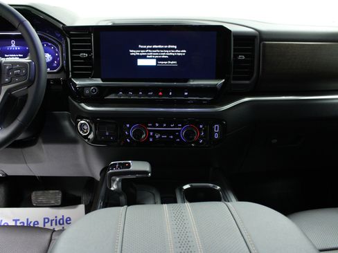 New 2026 Chevrolet Silverado 1500 High Country w/ High Country Premium Package image 18