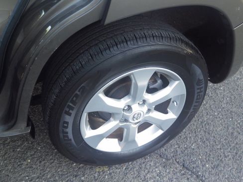 Used 2011 Toyota RAV4 Limited image 31