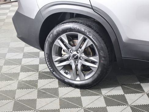 Used 2022 Kia Seltos LX image 54