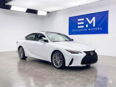 Used 2022 Lexus IS 300 w/ Premium Package RWD image 1