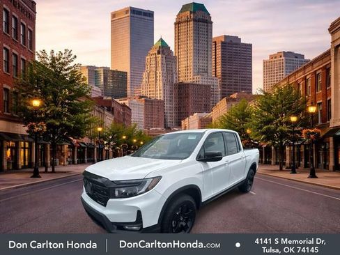 New 2026 Honda Ridgeline Black Edition image 3