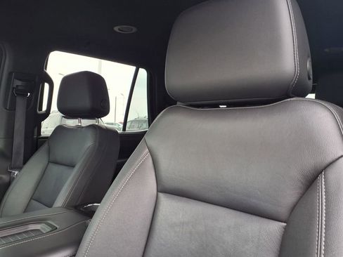 Used 2023 Chevrolet Tahoe LT RWD image 18