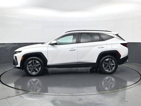 Certified 2025 Hyundai Tucson SEL image 8