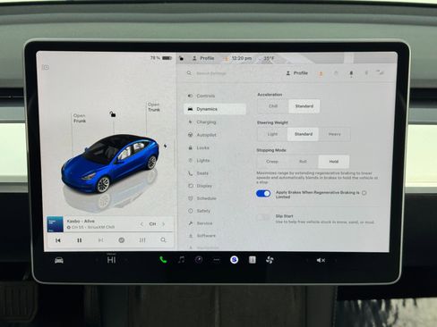Used 2022 Tesla Model 3 image 24