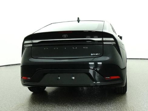 New 2026 Toyota Prius Plug-In Hybrid FWD image 23