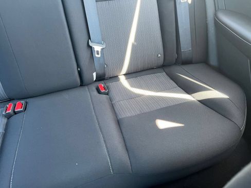 Used 2025 Nissan Sentra SV FWD image 32