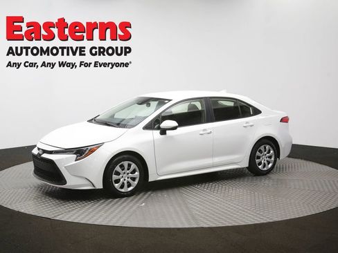 Used 2022 Toyota Corolla LE image 56