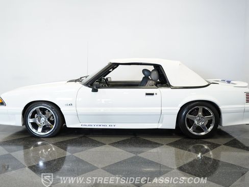 Used 1989 Ford Mustang GT image 23