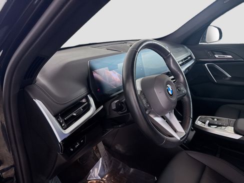 Used 2025 BMW X1 xDrive28i image 23