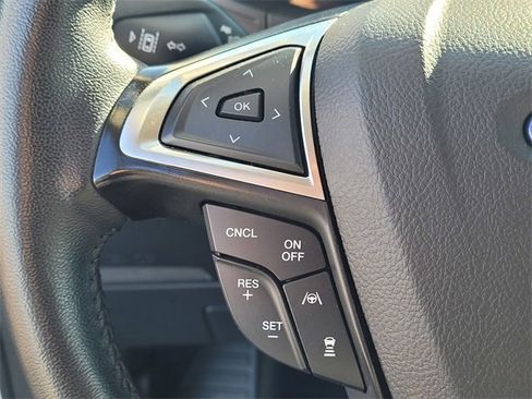 Used 2024 Ford Edge SEL image 14