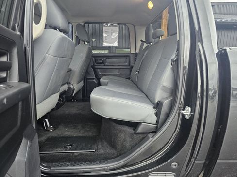 Used 2015 RAM 2500 Tradesman w/ Popular Equipment Group image 11