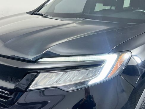 Used 2021 Honda Pilot Black Edition image 11