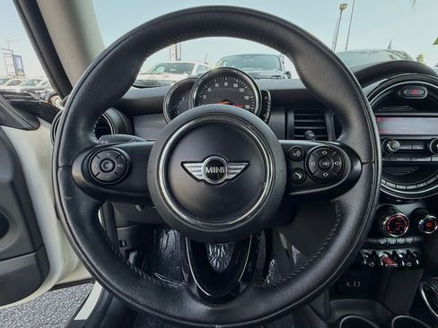 Used 2015 MINI Cooper 2-Door Hardtop FWD image 19