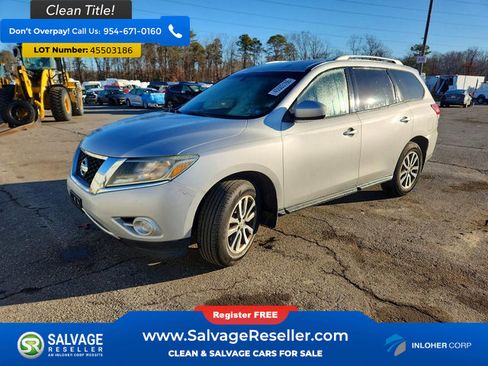 Used 2013 Nissan Pathfinder SV image 1
