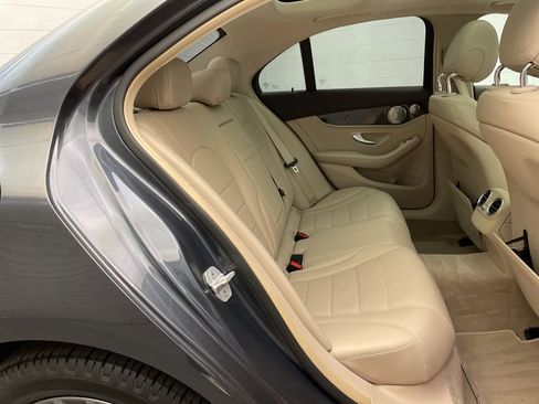 Used 2015 Mercedes-Benz C 300 4MATIC Sedan image 27