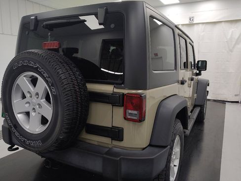 Used 2017 Jeep Wrangler Unlimited Sport w/ Quick Order Package 24S AWD/4WD image 9