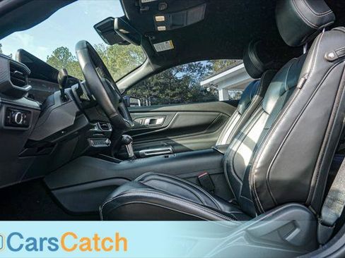 Used 2024 Ford Mustang GT Premium image 19
