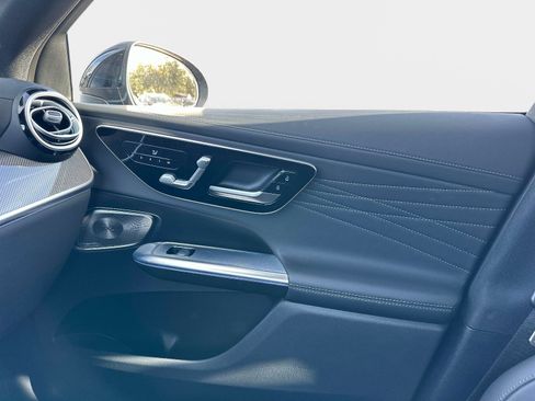 Used 2025 Mercedes-Benz GLC 63 AMG S image 25