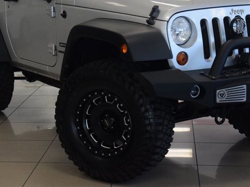 Used 2010 Jeep Wrangler Sport AWD/4WD image 4