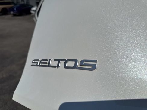 Certified 2024 Kia Seltos S AWD/4WD image 18