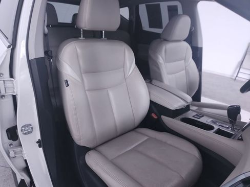 Used 2024 Nissan Murano SL image 25