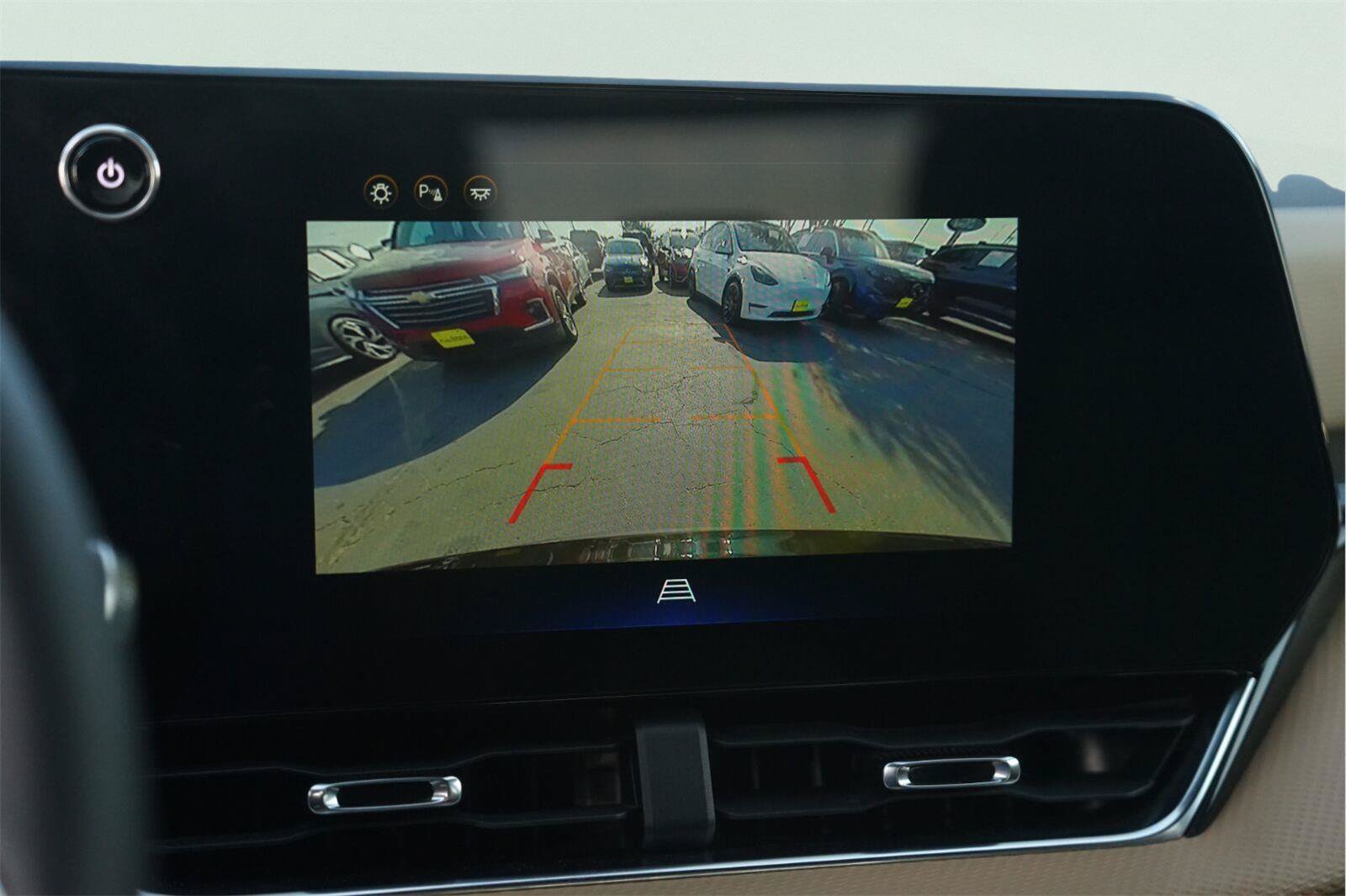 Used 2025 Chevrolet Equinox ACTIV FWD image 26