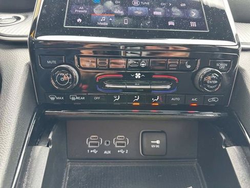 Certified 2023 Jeep Grand Cherokee Altitude AWD/4WD image 21