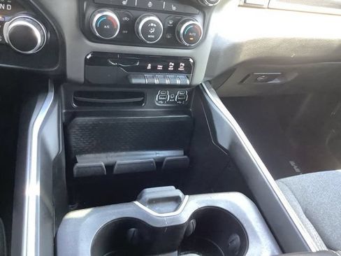 Used 2022 RAM 1500 Big Horn AWD/4WD image 33
