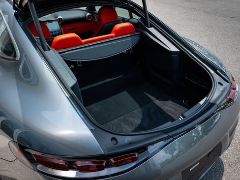Used 2025 Mercedes-Benz AMG GT 55 image 21
