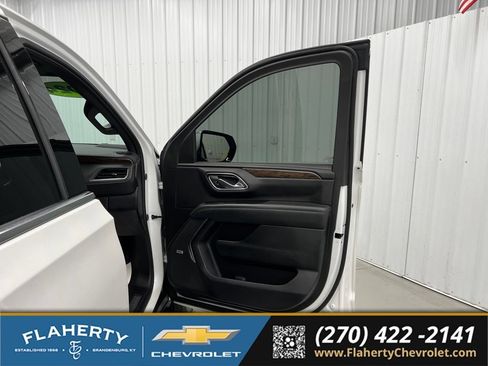 Used 2024 Chevrolet Tahoe Premier w/ Advanced Technology Package AWD/4WD image 14