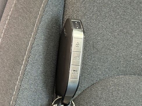 Used 2025 Kia K4 FWD image 21