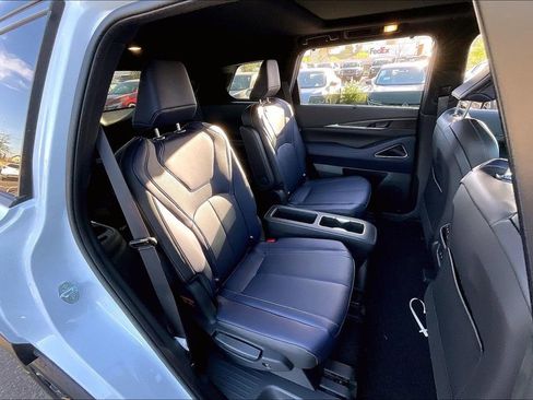 New 2026 INFINITI QX60 Sport AWD/4WD image 10