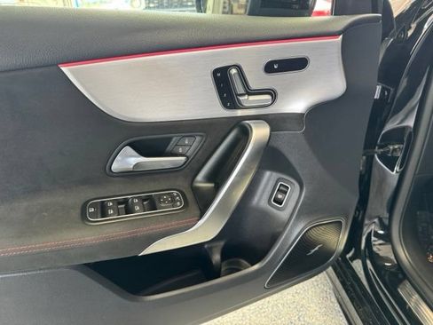 Used 2020 Mercedes-Benz A 35 AMG 4MATIC image 9