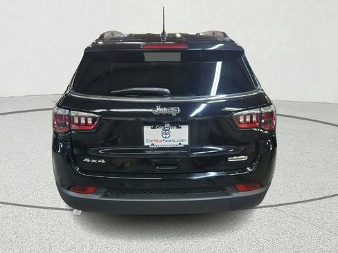 Used 2020 Jeep Compass Latitude AWD/4WD image 3