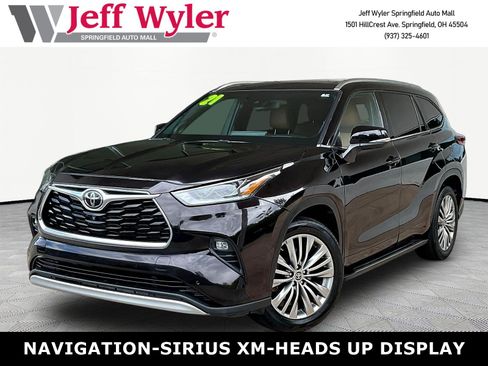 Used 2021 Toyota Highlander Platinum FWD image 1