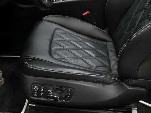 Used 2014 Bentley Continental GTC image 24