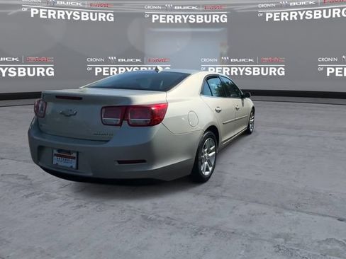 Used 2014 Chevrolet Malibu LT w/ Power Convenience Package FWD image 7