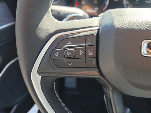 New 2026 Jeep Grand Cherokee Limited w/ Trailer Tow Package image 17