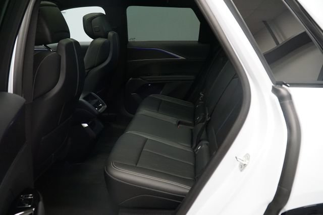 Used 2026 Cadillac Lyriq Sport w/ LPO, Floor Liner Package AWD/4WD image 21